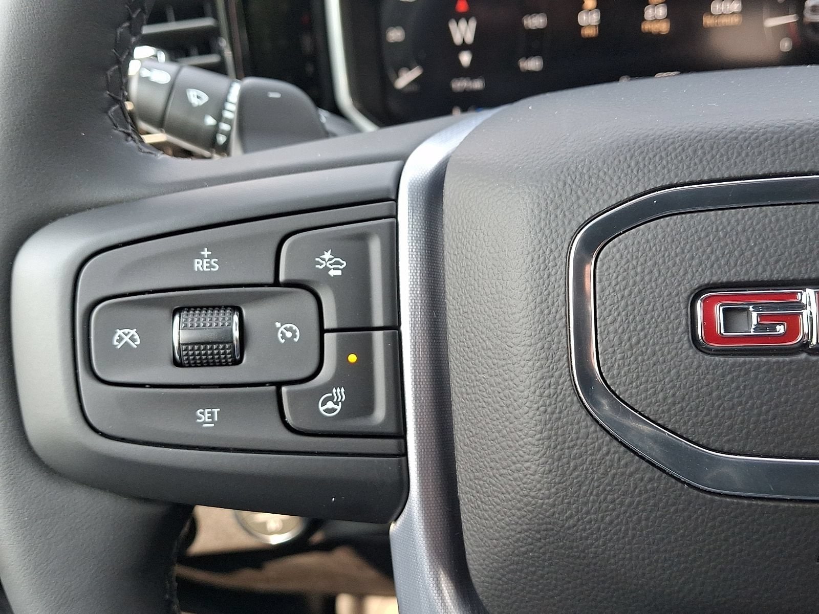2026 GMC Sierra 1500 SLT - Photo 21