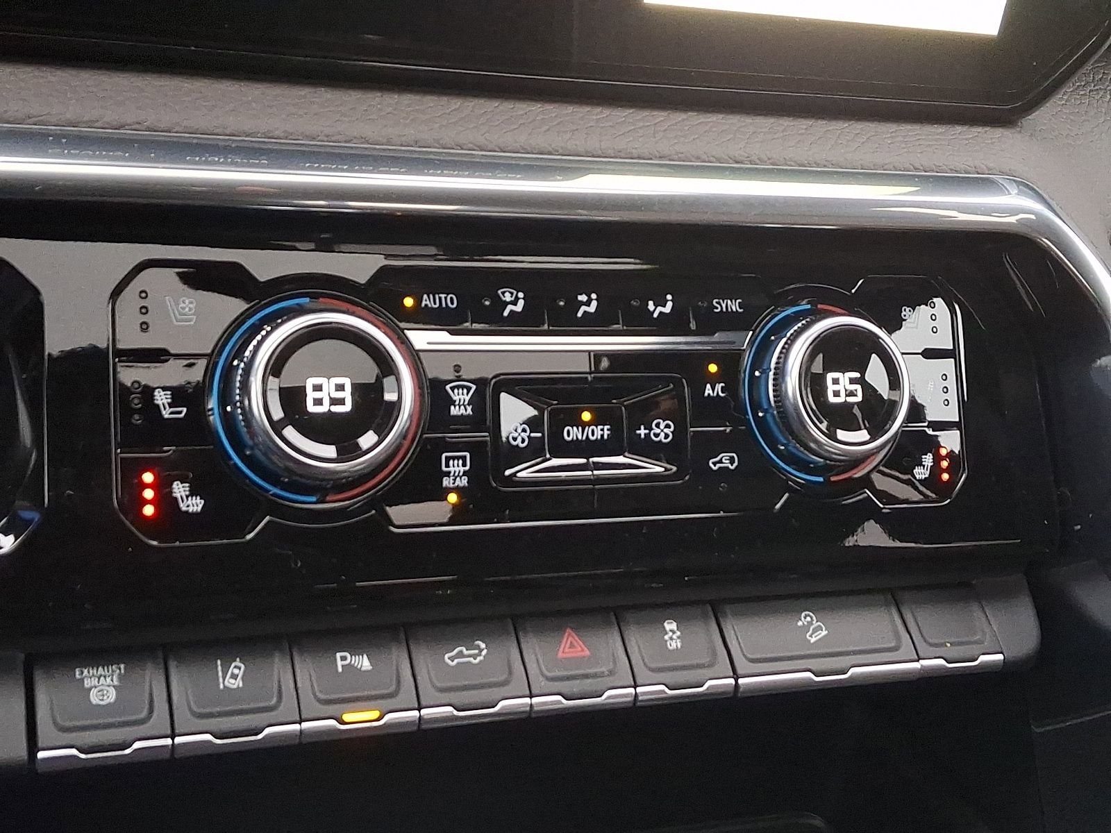 2026 GMC Sierra 2500HD Denali - Photo 16