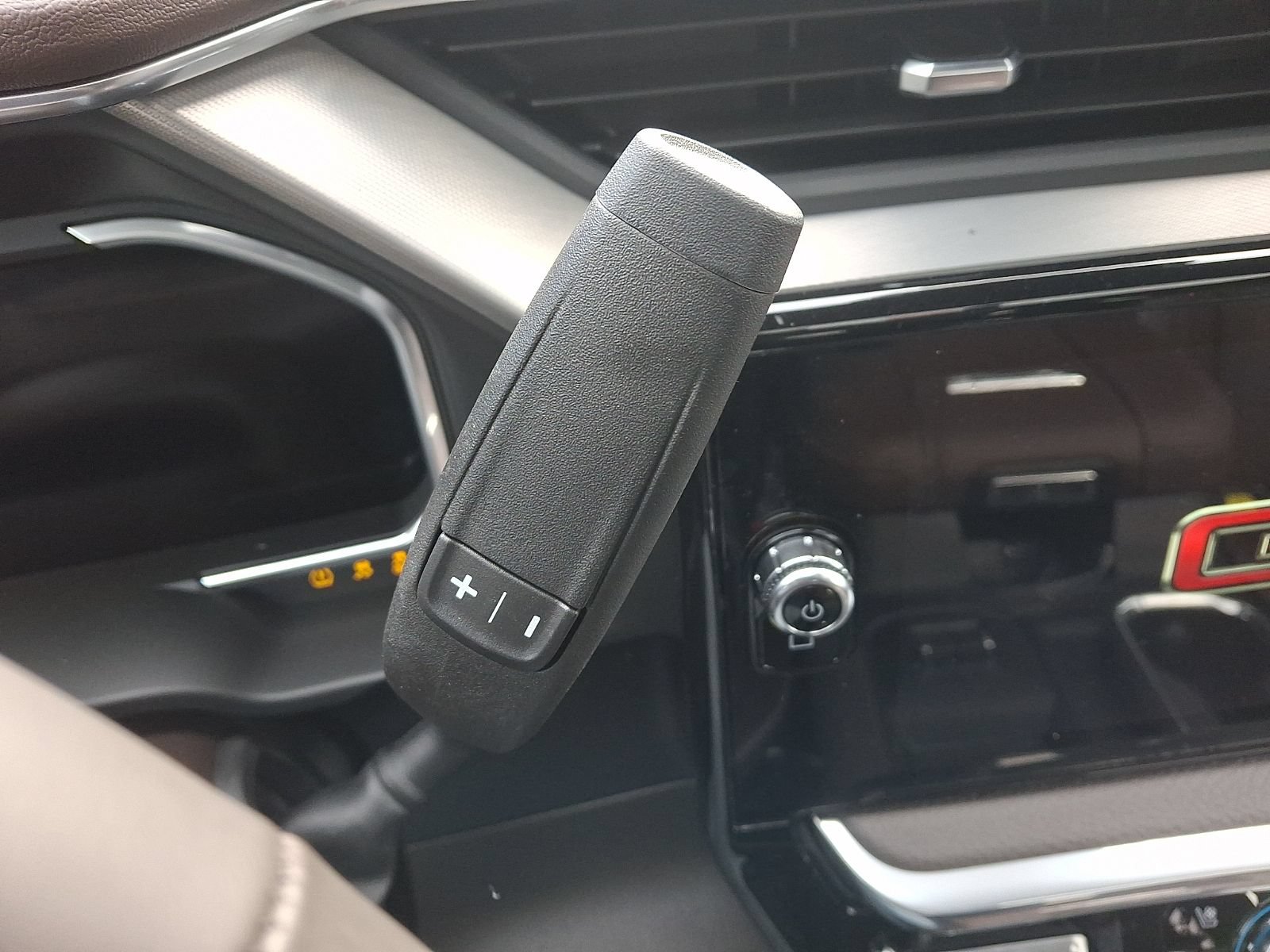 2026 GMC Sierra 2500HD Denali - Photo 15