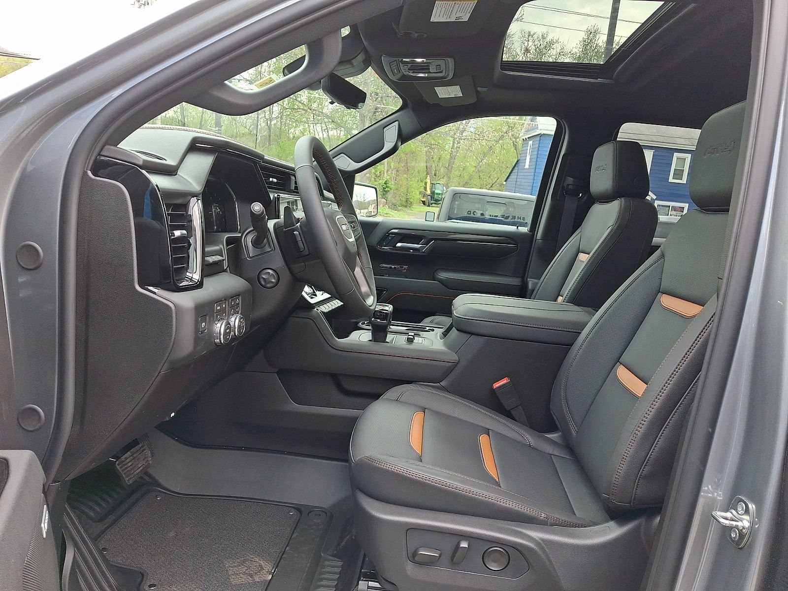 2026 GMC Sierra 1500 AT4 - Photo 13