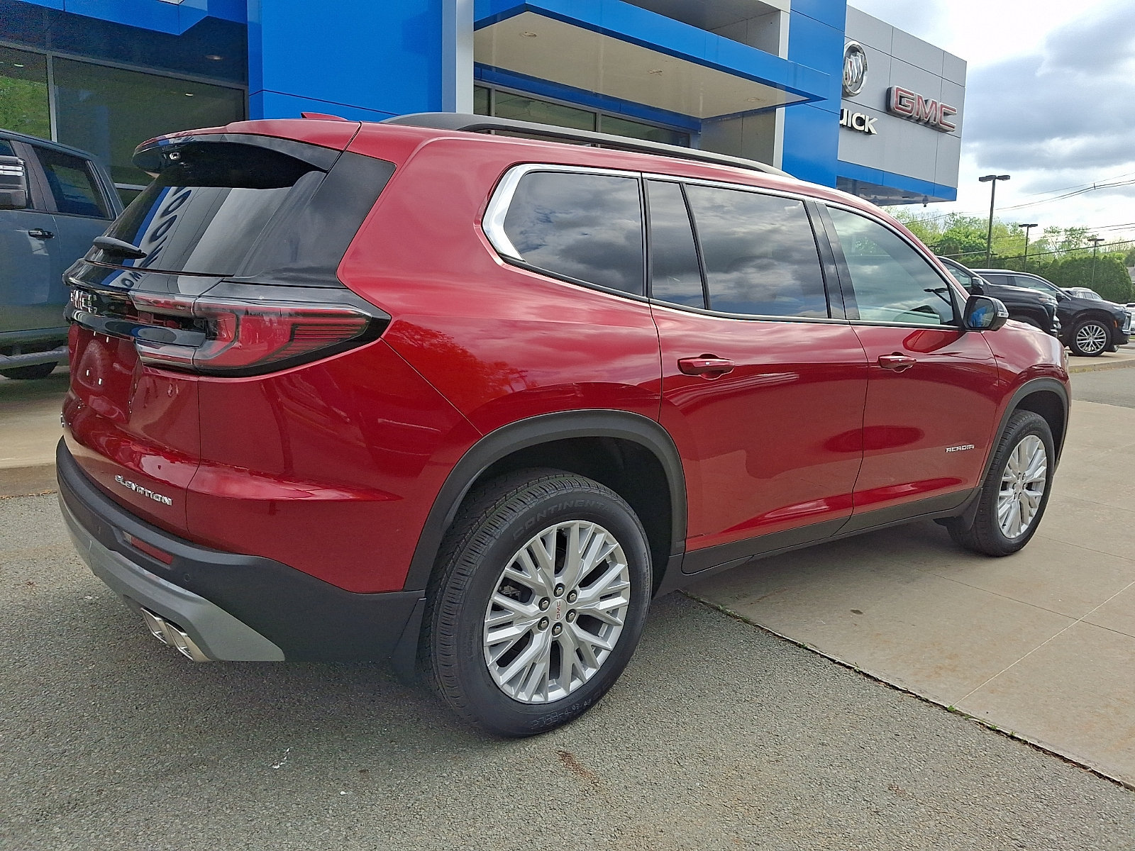 2026 GMC Acadia Elevation - Photo 6
