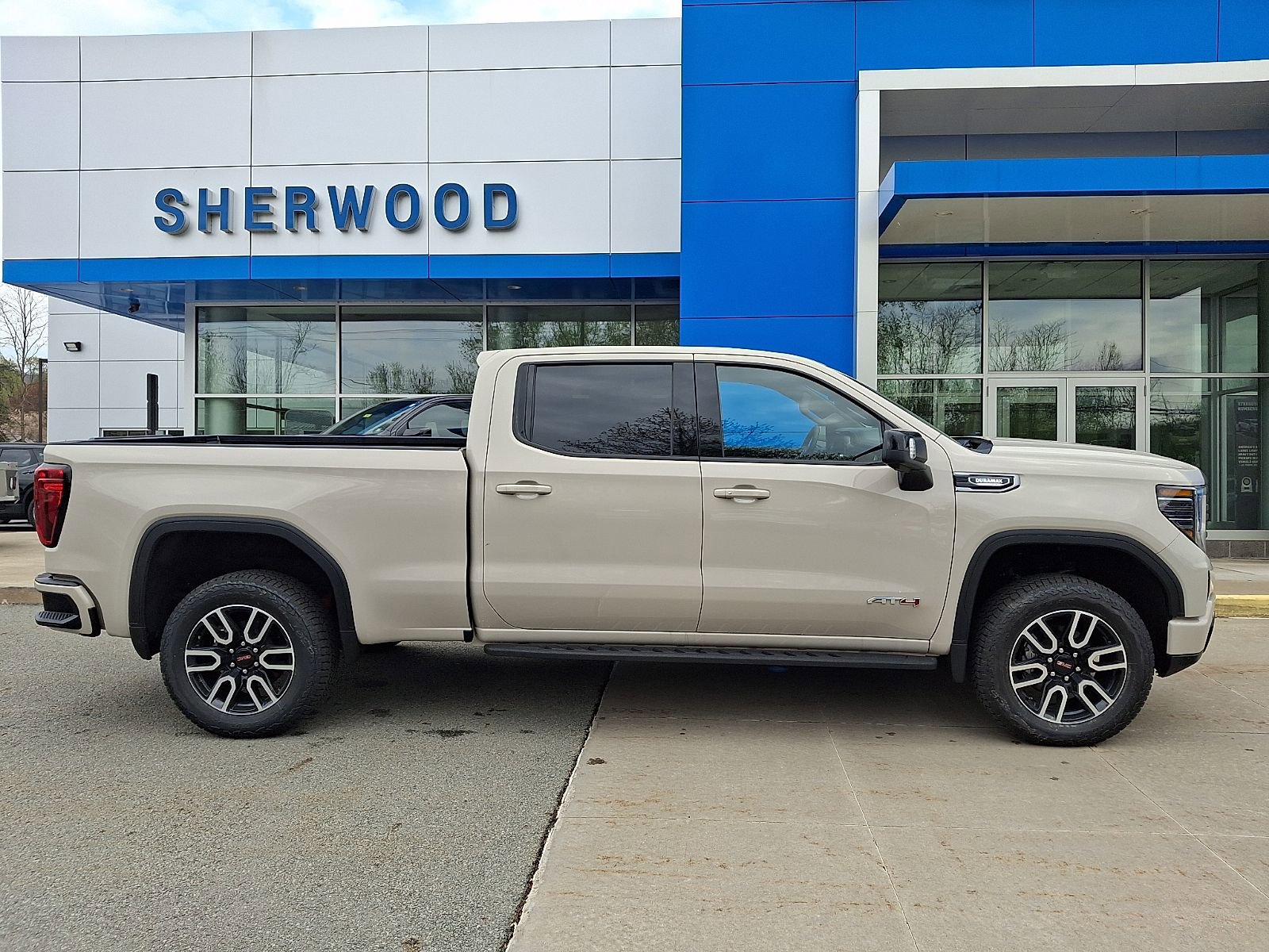 2026 GMC Sierra 1500 AT4 - Photo 7