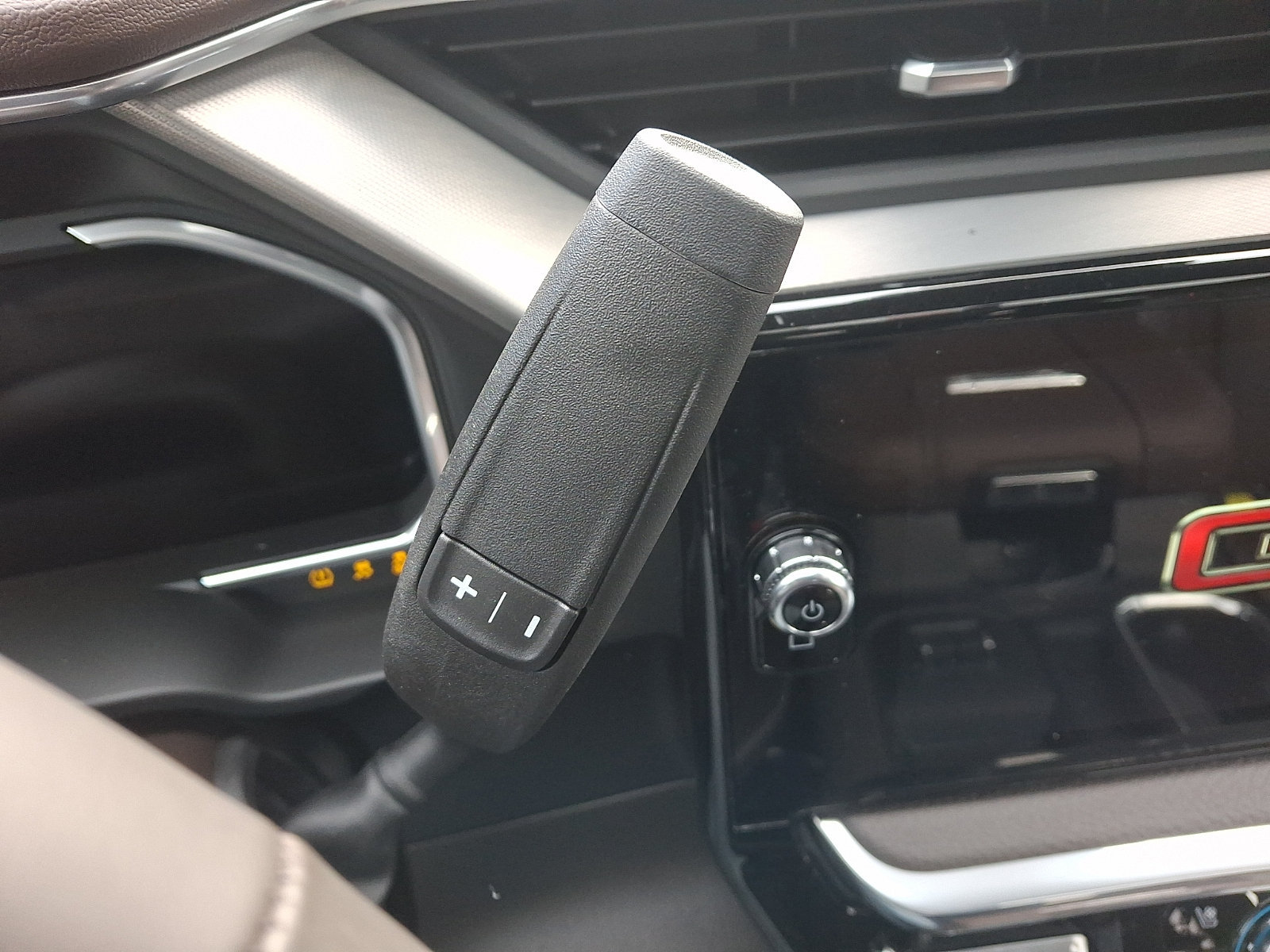 2026 GMC Sierra 2500HD Denali - Photo 15