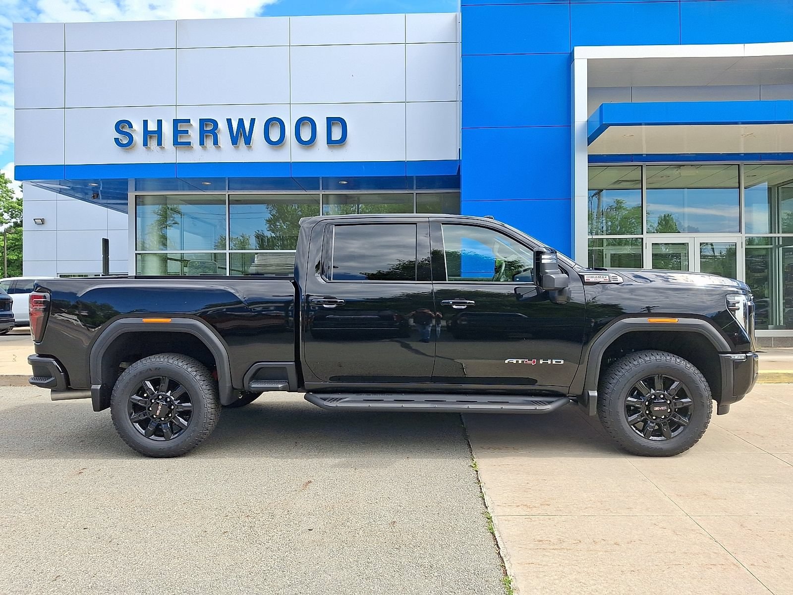 2026 GMC Sierra 2500HD AT4 - Photo 7