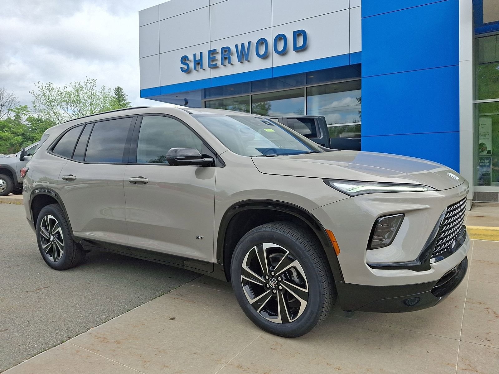 2026 Buick Enclave Sport Touring AWD's photo