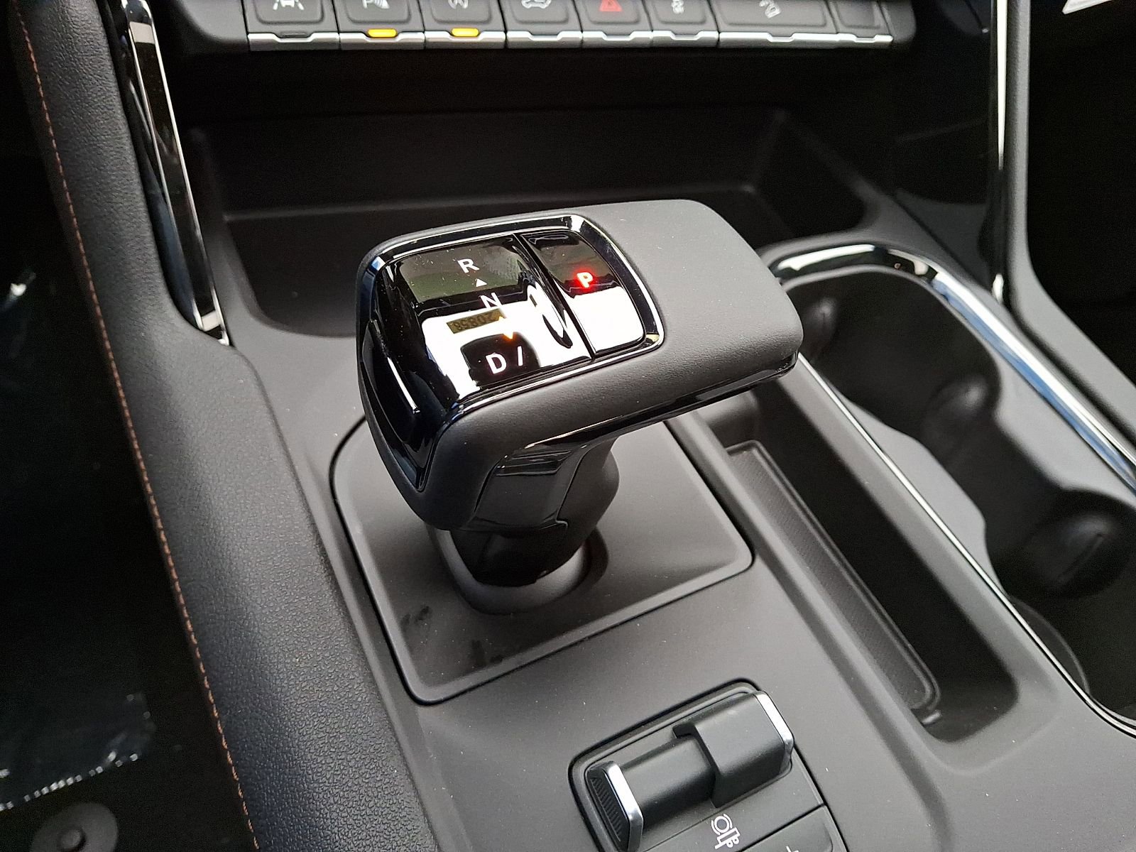 2026 GMC Sierra 1500 AT4 - Photo 15