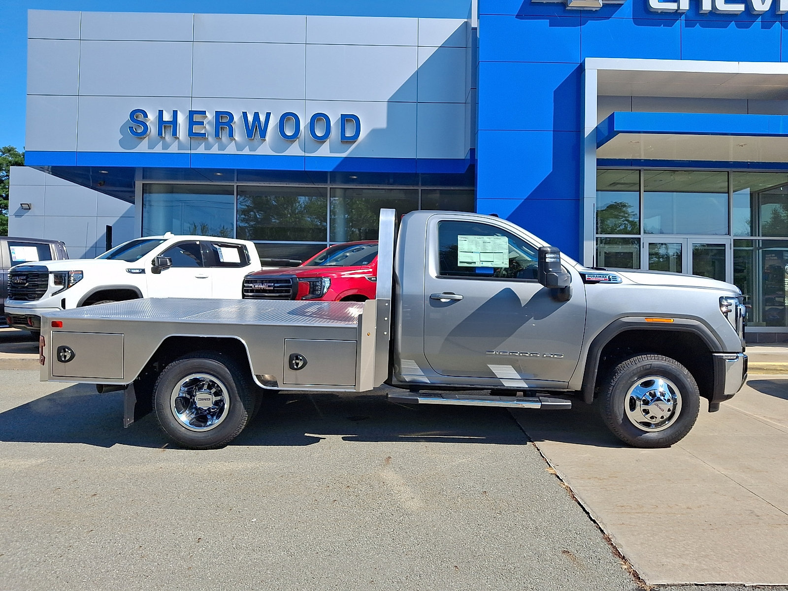 2026 GMC Sierra 3500 Chassis Cab SLE - Photo 7