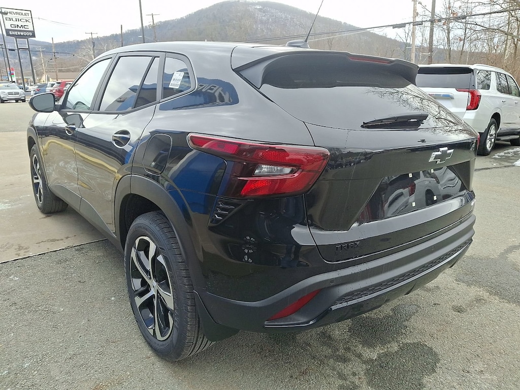 New 2026 Chevrolet Trax 1RS SUV