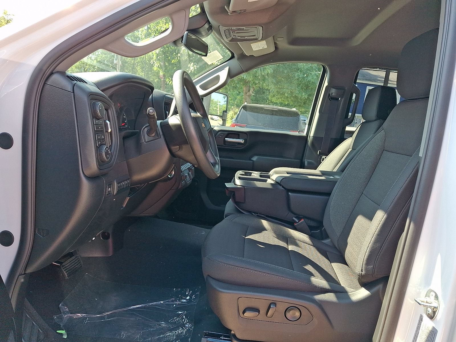 2026 Chevrolet Silverado 2500 HD Custom - Photo 13