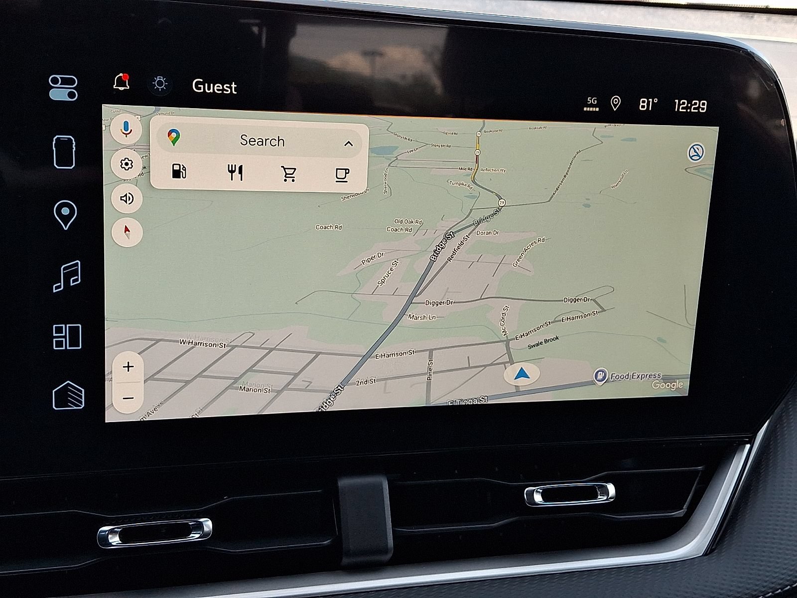 2027 Chevrolet Equinox LT - Photo 16