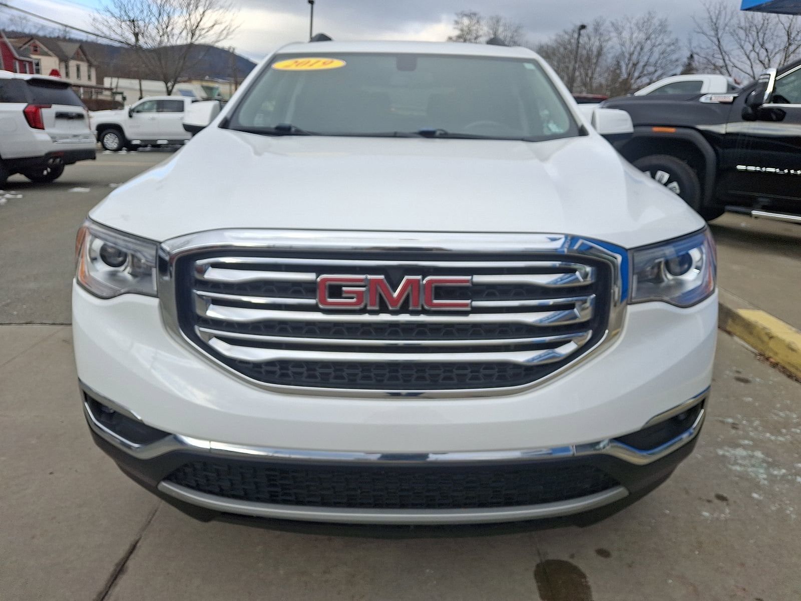 Used 2019 GMC Acadia SLE-2 with VIN 1GKKNSLS4KZ218433 for sale in Tunkhannock, PA