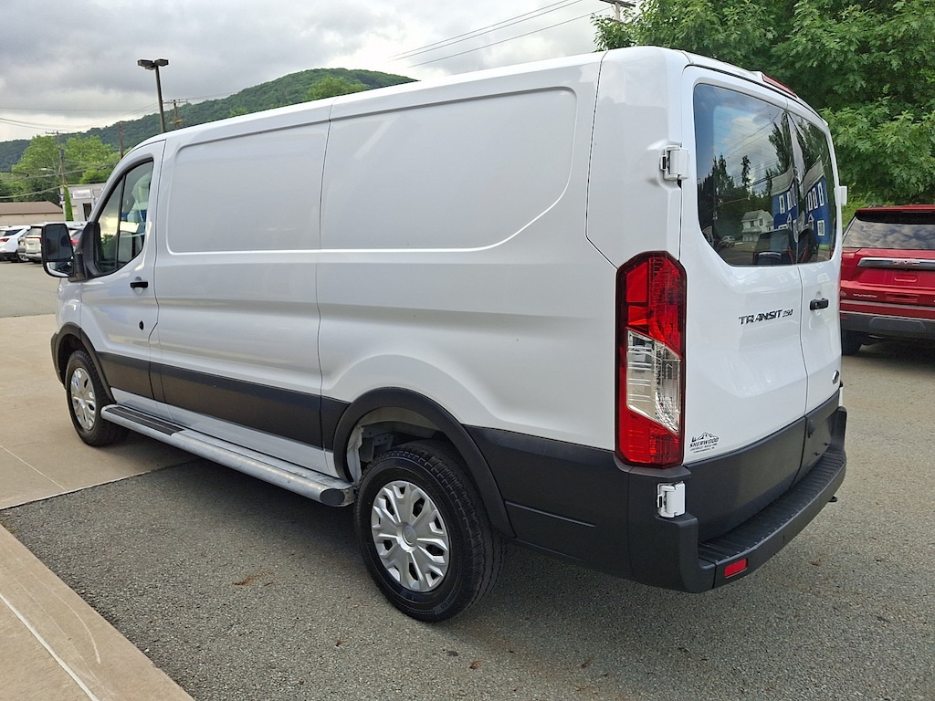 Used 2025 Ford Transit Cargo Van T-250 130 Low Rf 9070 Gvwr RWD Van