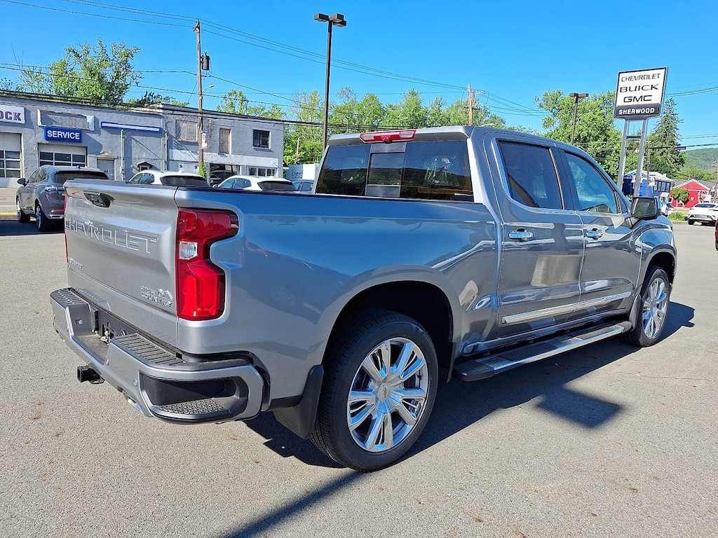 New 2026 Chevrolet Silverado 1500 High Country Truck