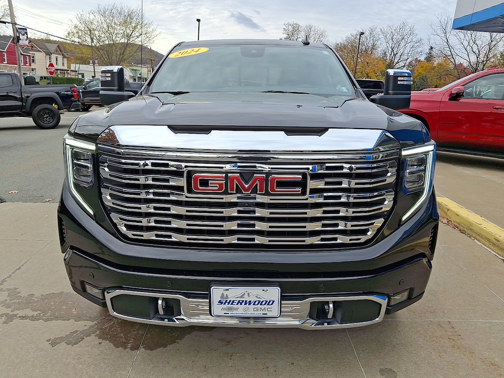 Used 2024 GMC Sierra 1500 Denali Crew Cab Pickup