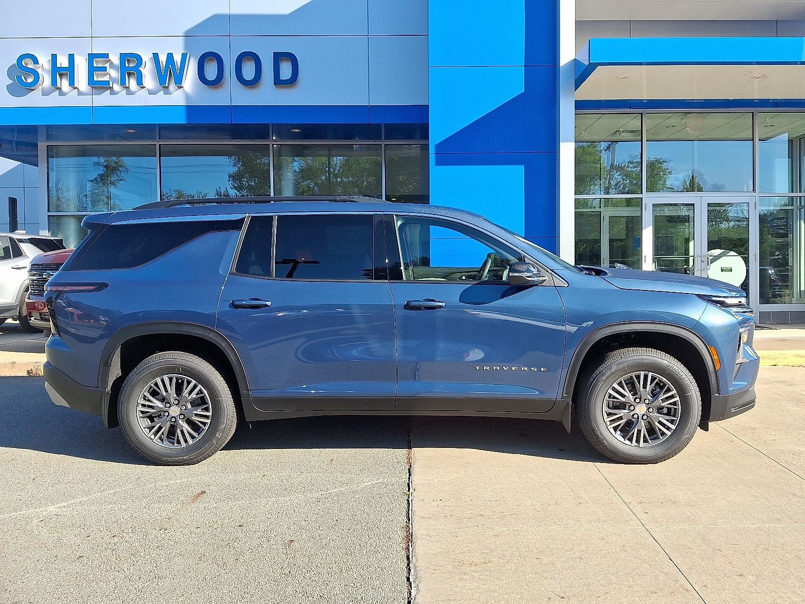 2026 Chevrolet Traverse LT - Photo 7