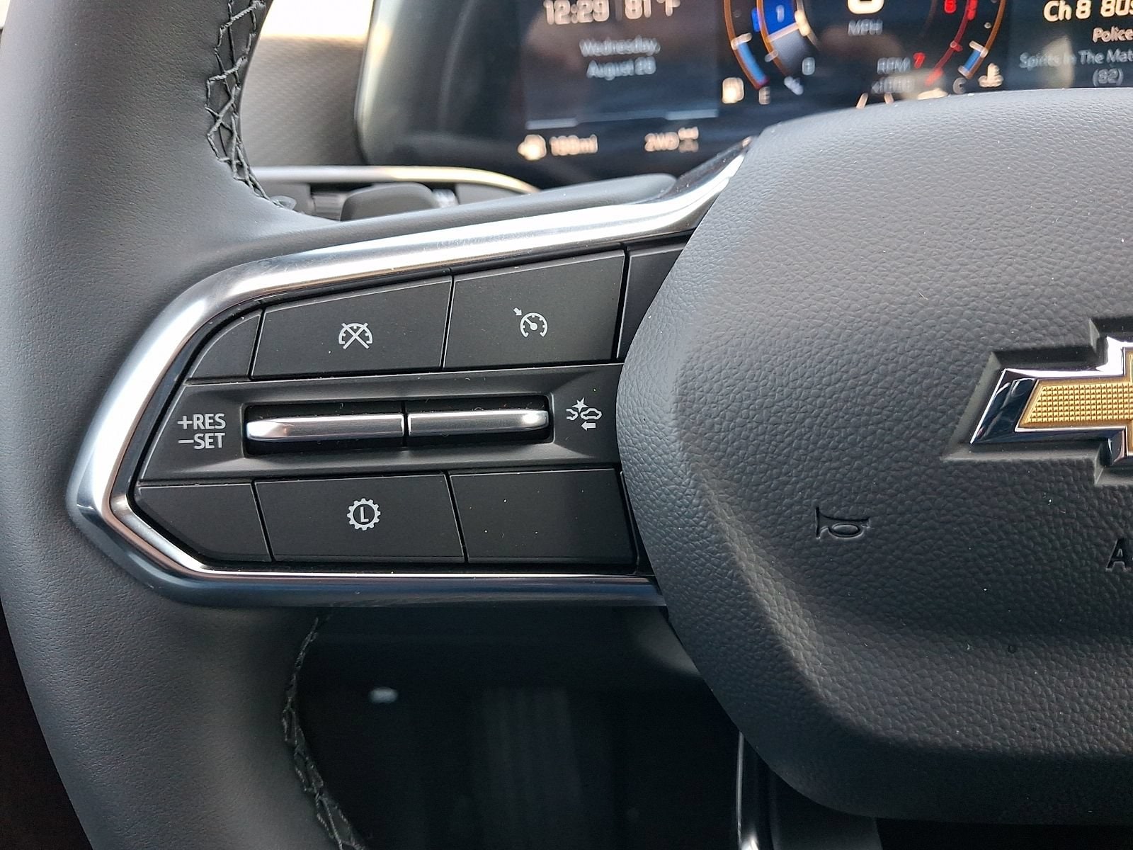2027 Chevrolet Equinox LT - Photo 20