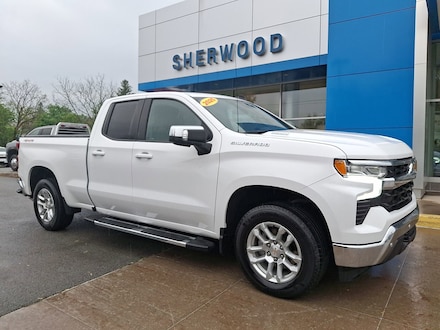 2025 Chevrolet Silverado 1500 LT Extended Cab Pickup