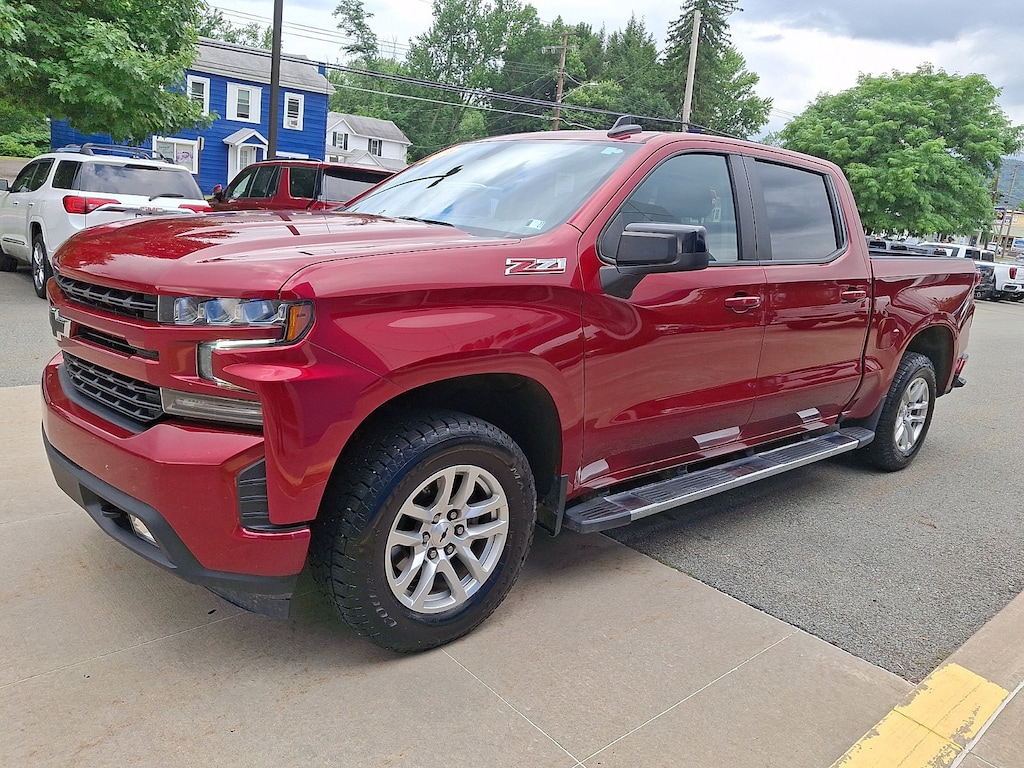 Used 2021 Chevrolet Silverado 1500 RST Crew Cab Pickup