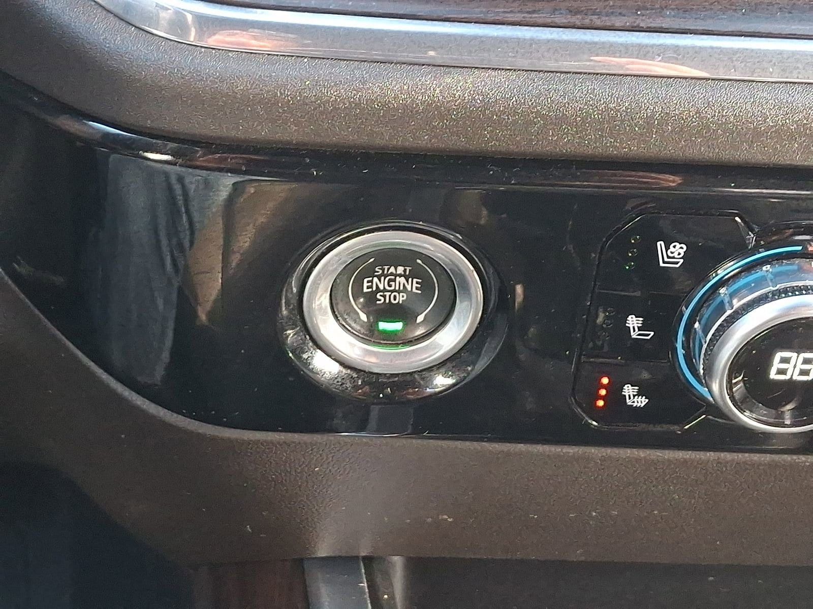 2023 GMC Sierra 1500 SLT - Photo 24