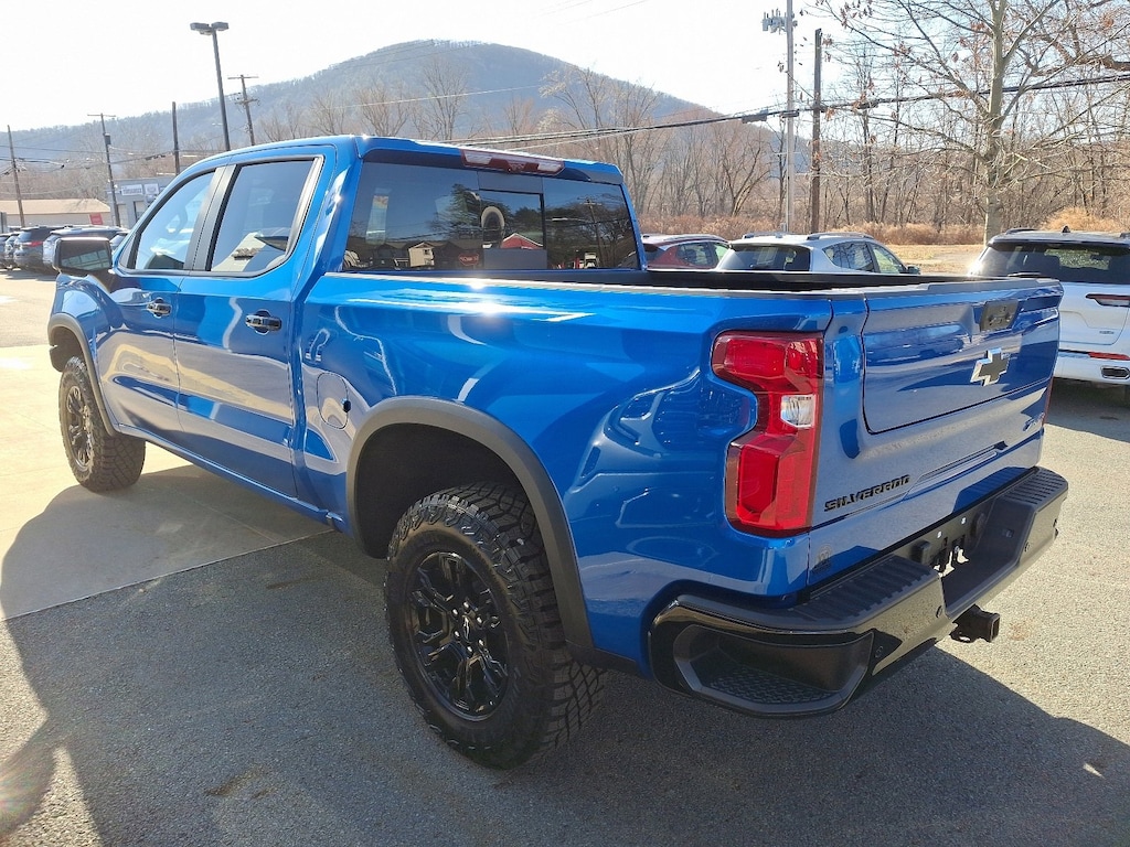 Certified 2024 Chevrolet Silverado 1500 ZR2 Crew Cab Pickup