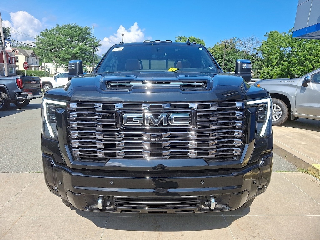 New 2025 GMC Sierra 2500 HD Denali Ultimate Truck