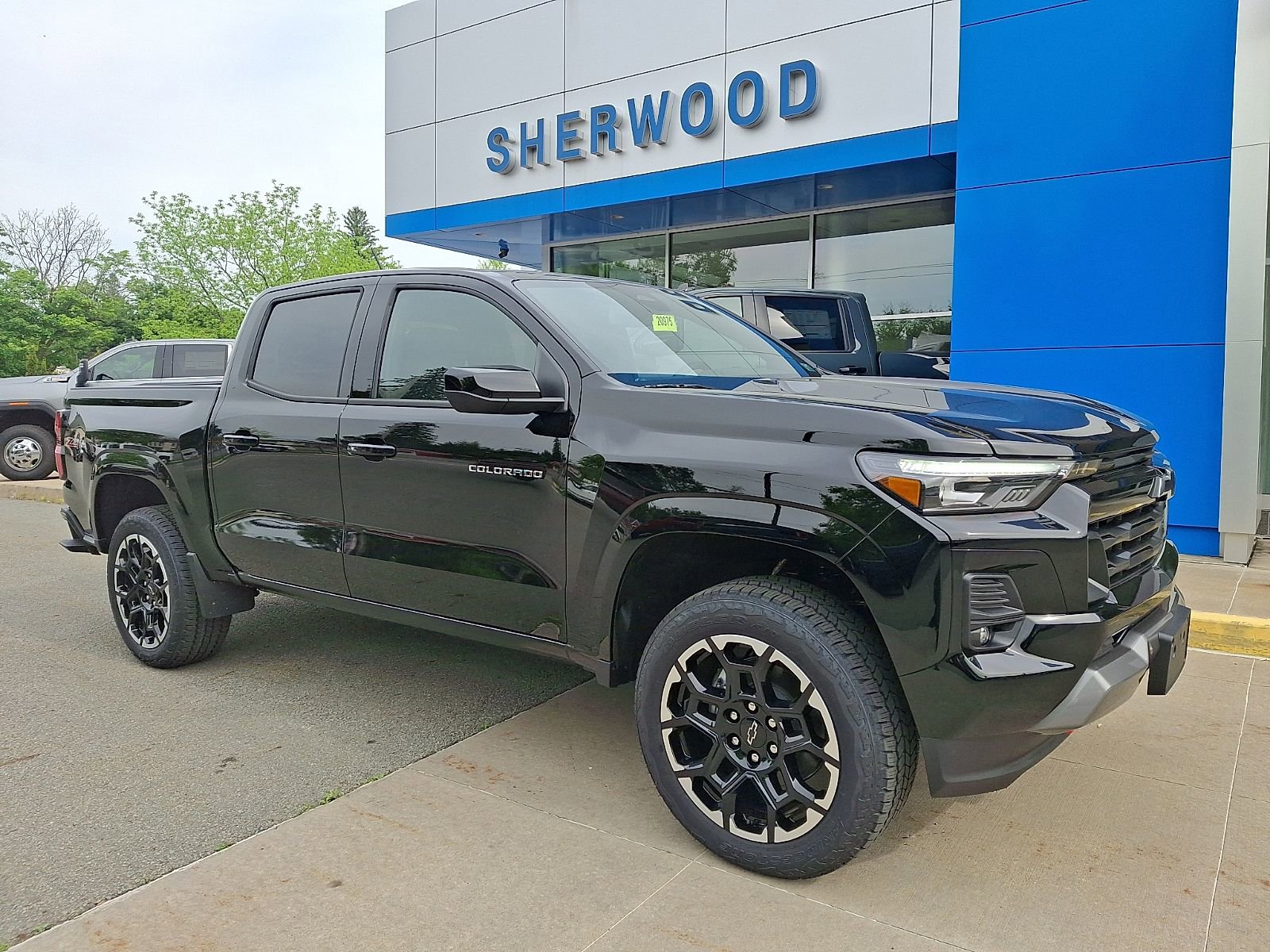 2026 Chevrolet Colorado Z71 - Photo 1