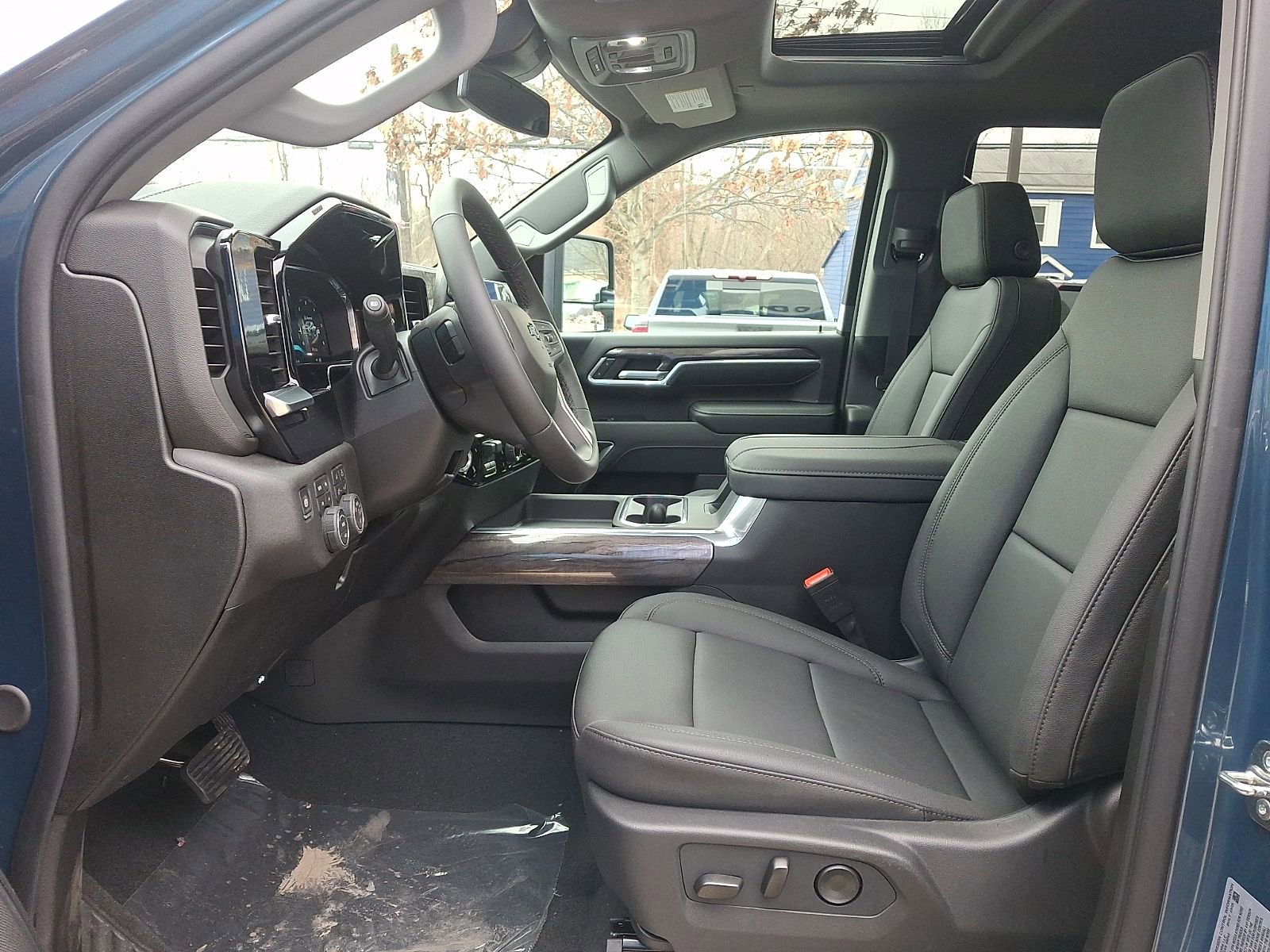 2026 Chevrolet Silverado 2500 HD LTZ - Photo 13