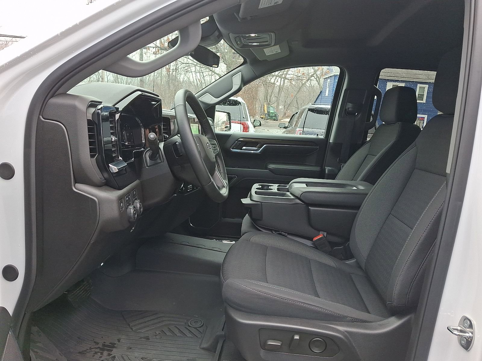 2024 Chevrolet Silverado 1500 RST - Photo 13