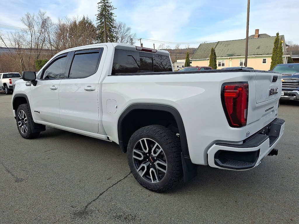 Used 2023 GMC Sierra 1500 AT4 Crew Cab Pickup