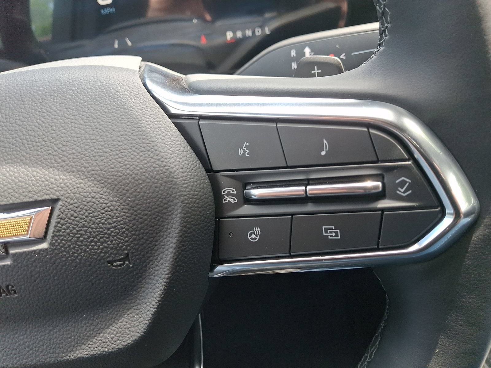 2027 Chevrolet Equinox LT - Photo 21