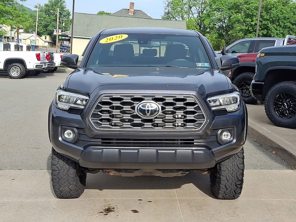 Used 2020 Toyota Tacoma 4WD TRD OFF-Road Crew Cab Pickup