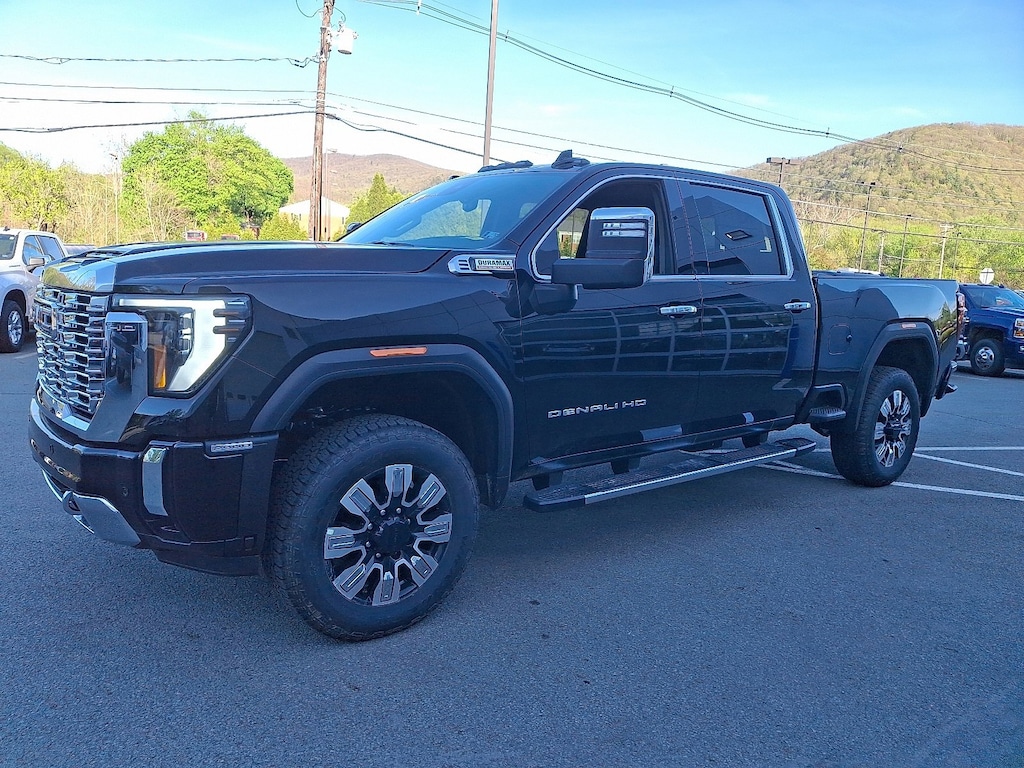 New 2025 GMC Sierra 2500 HD Denali Truck