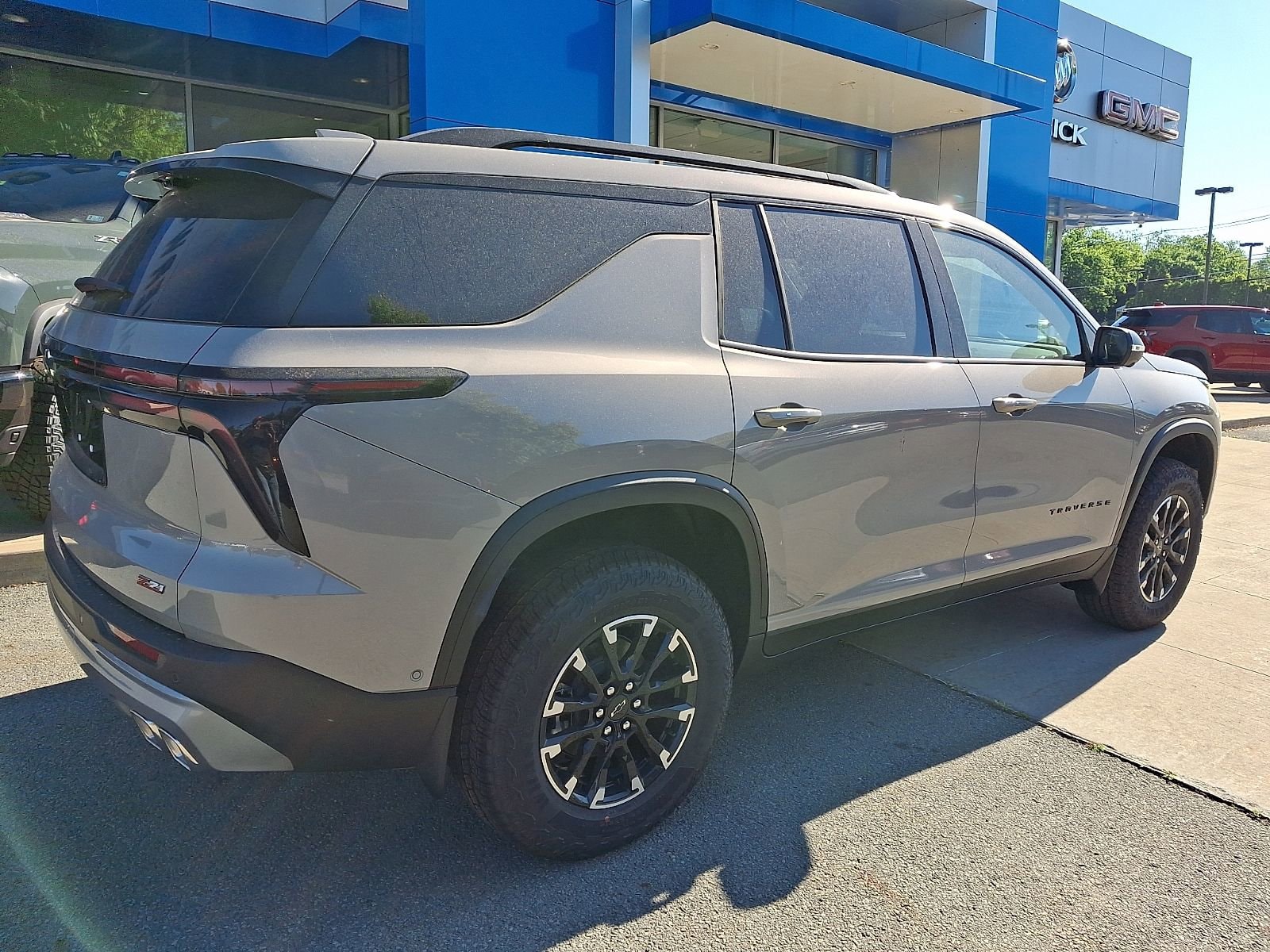 2026 Chevrolet Traverse Z71 - Photo 6
