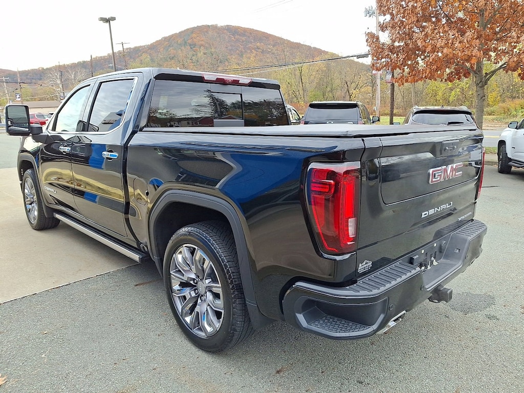 Used 2024 GMC Sierra 1500 Denali Crew Cab Pickup