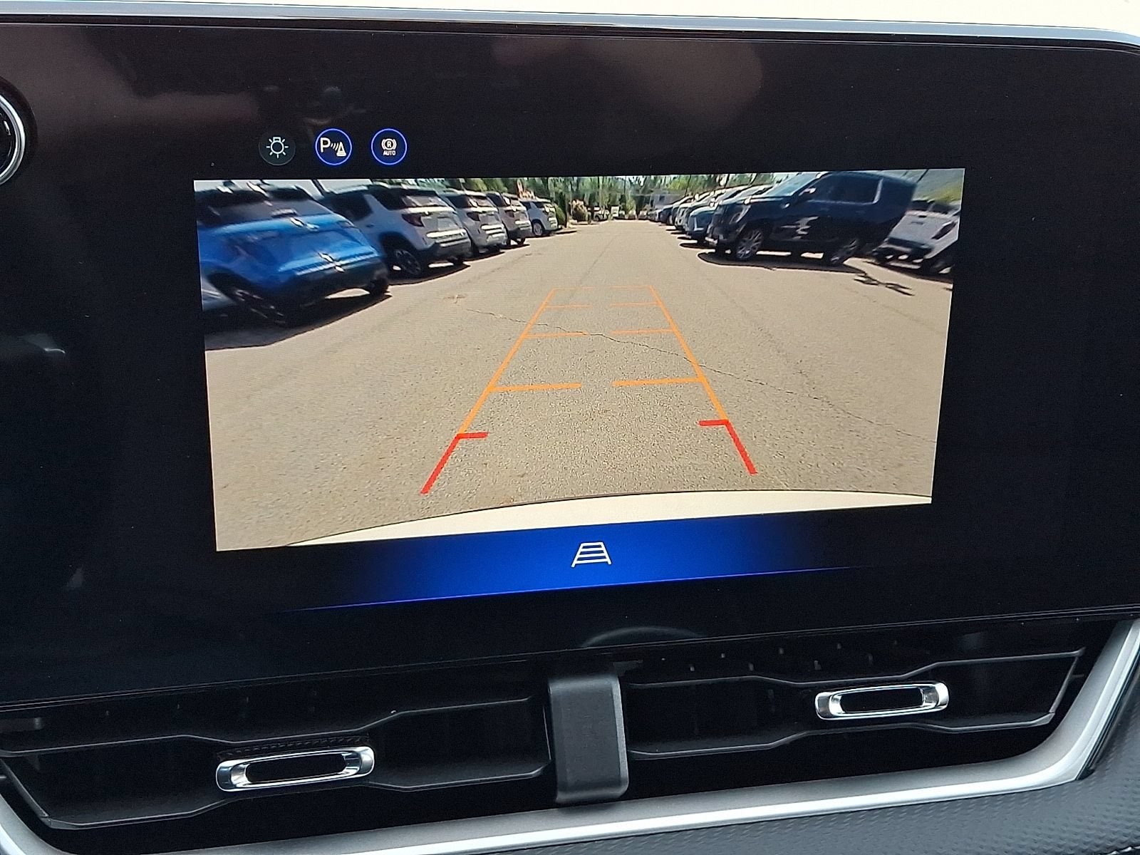 2027 Chevrolet Equinox LT - Photo 18