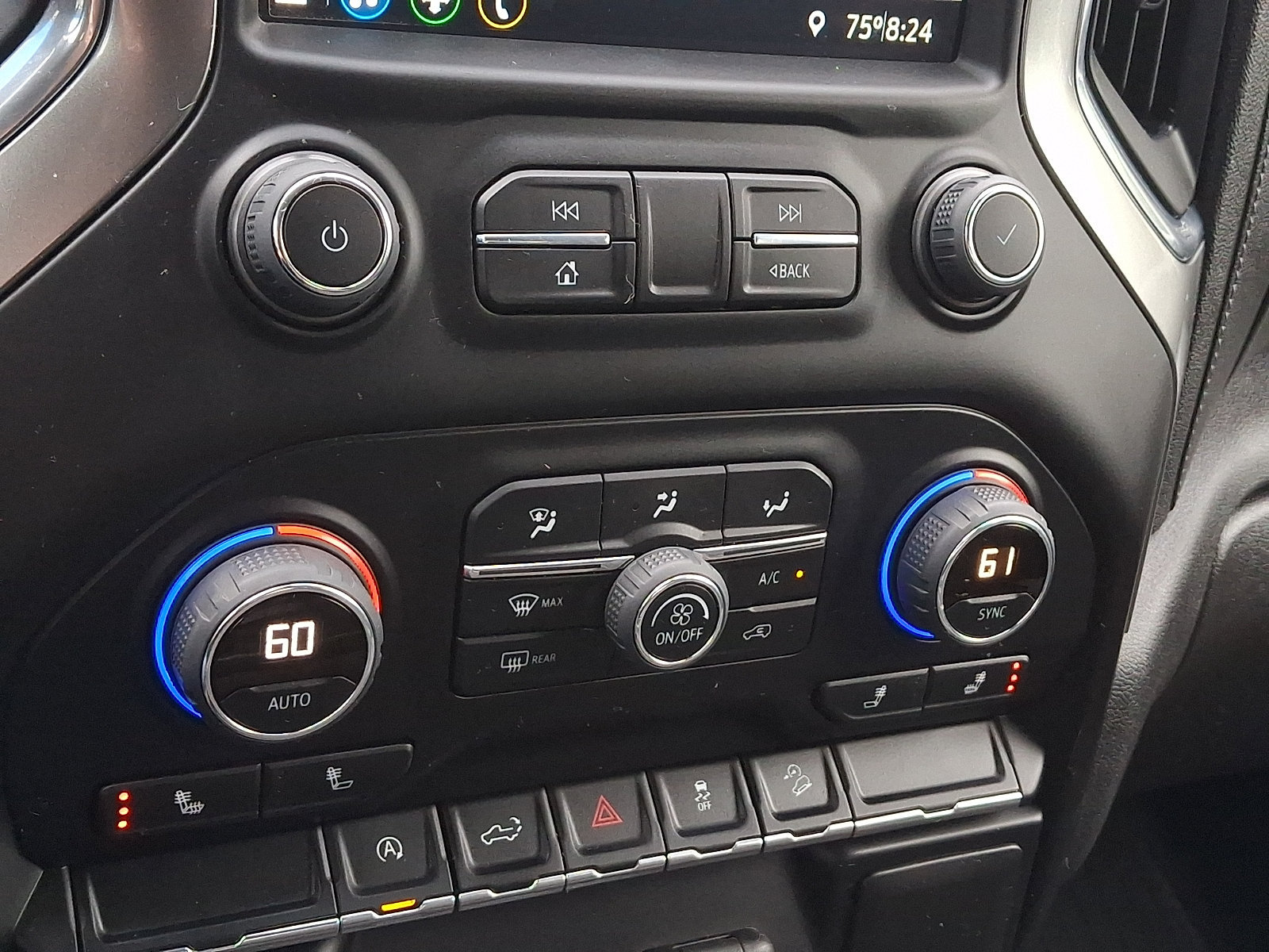 2021 Chevrolet Silverado 1500 RST - Photo 16