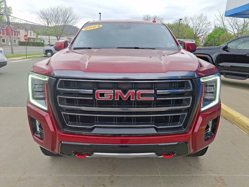 Used 2023 GMC Yukon AT4 Sport Utility