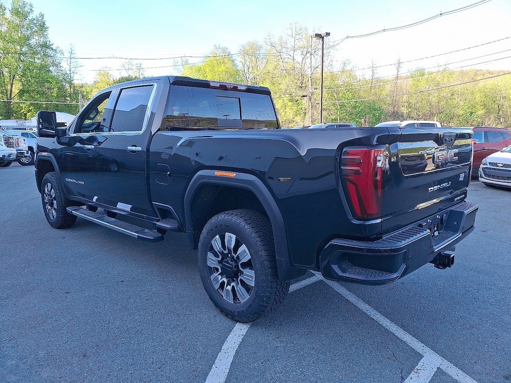 New 2025 GMC Sierra 2500 HD Denali Truck