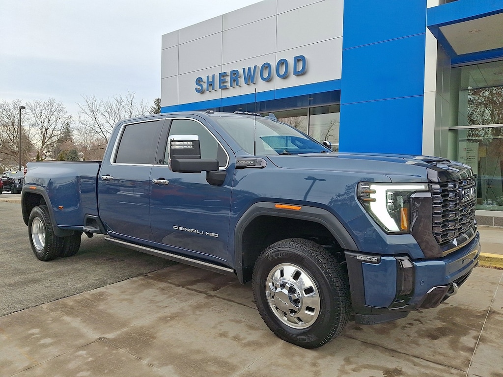 Used 2024 GMC Sierra 3500HD Denali Ultimate Crew Cab Pickup