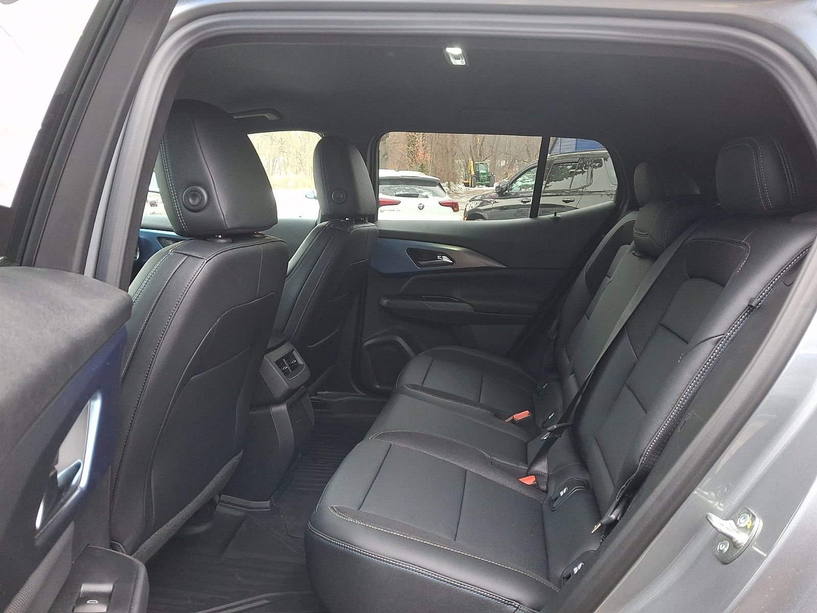 2026 Chevrolet Equinox EV 2LT - Photo 10