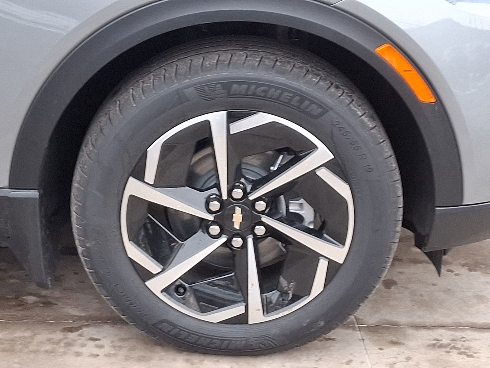 2026 Chevrolet Equinox EV 2LT - Photo 8