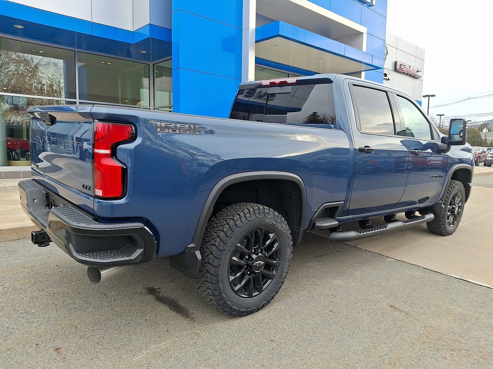 2026 Chevrolet Silverado 2500 HD LTZ - Photo 6