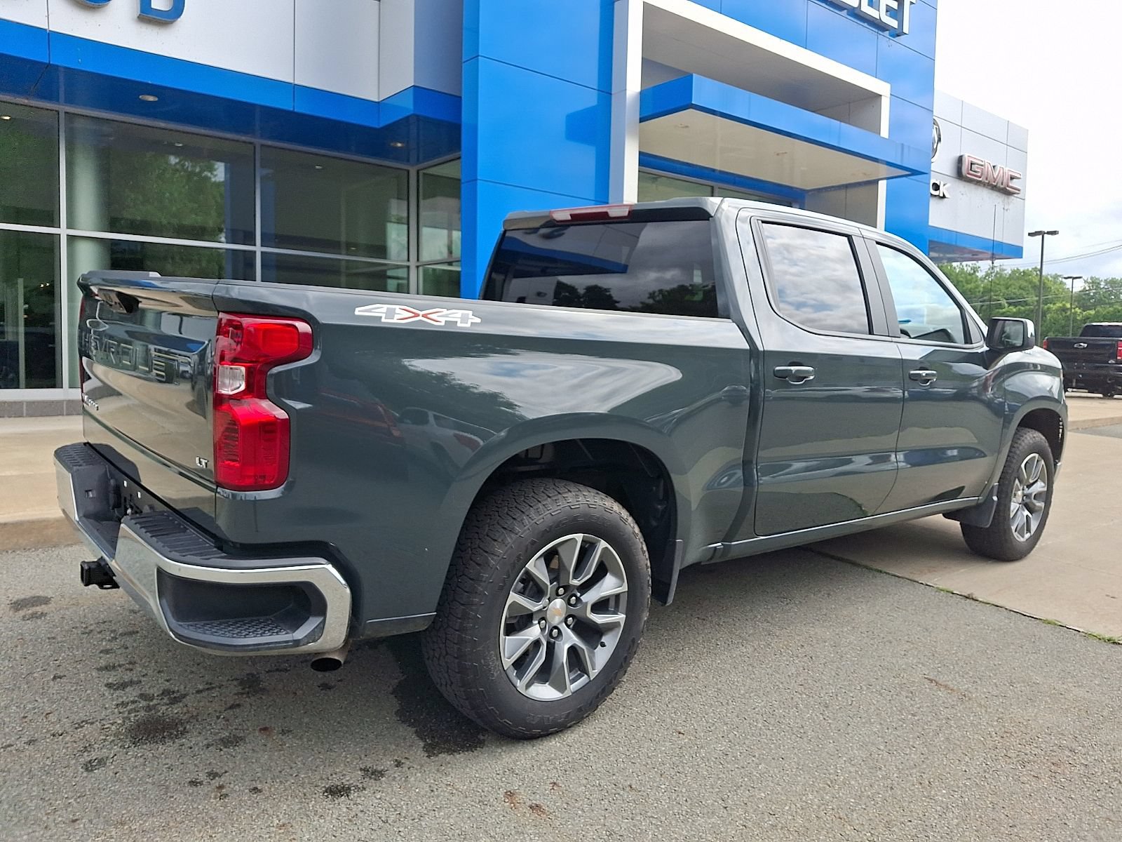 2026 Chevrolet Silverado 1500 LT - Photo 6