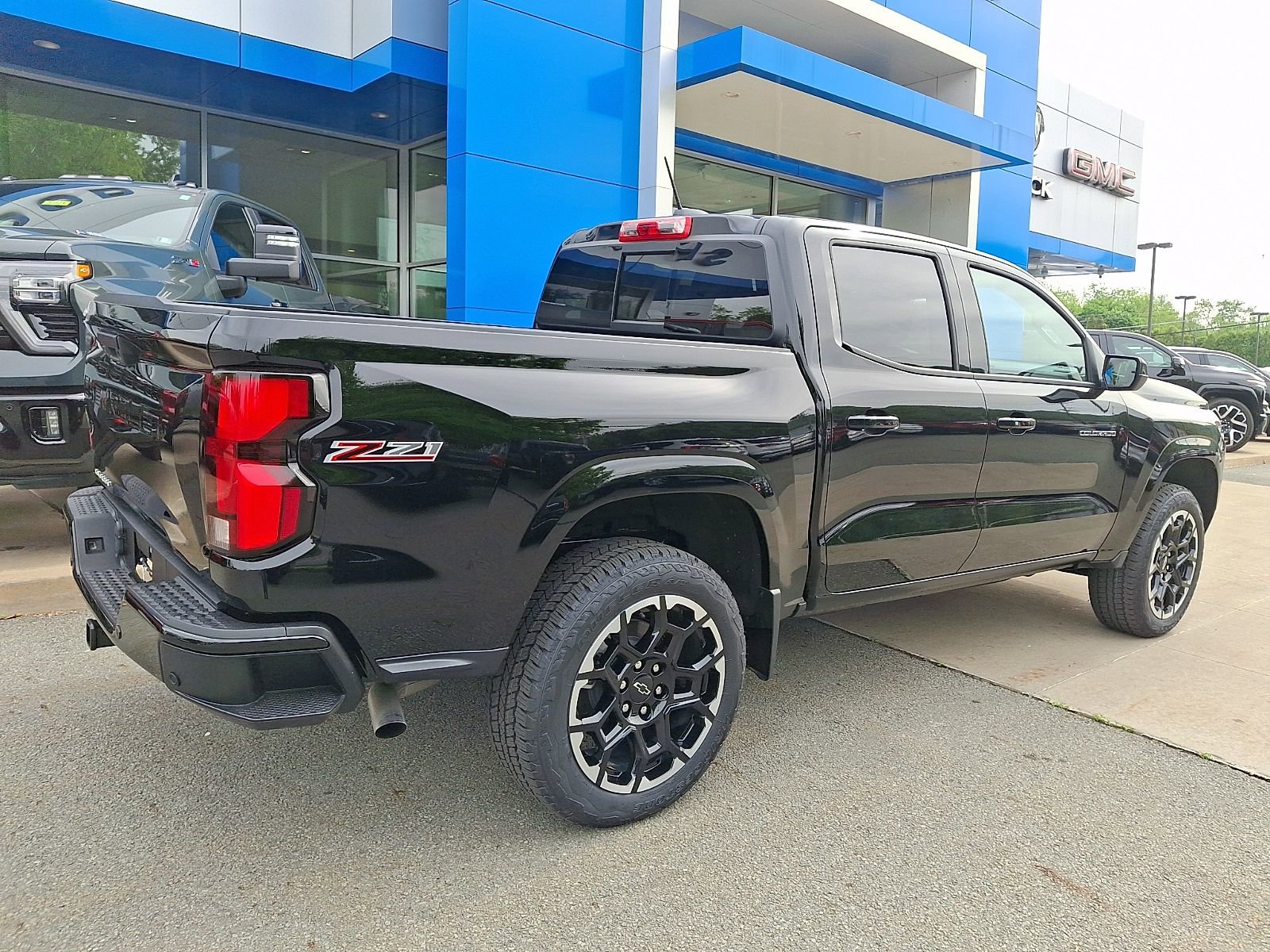 2026 Chevrolet Colorado Z71 - Photo 6