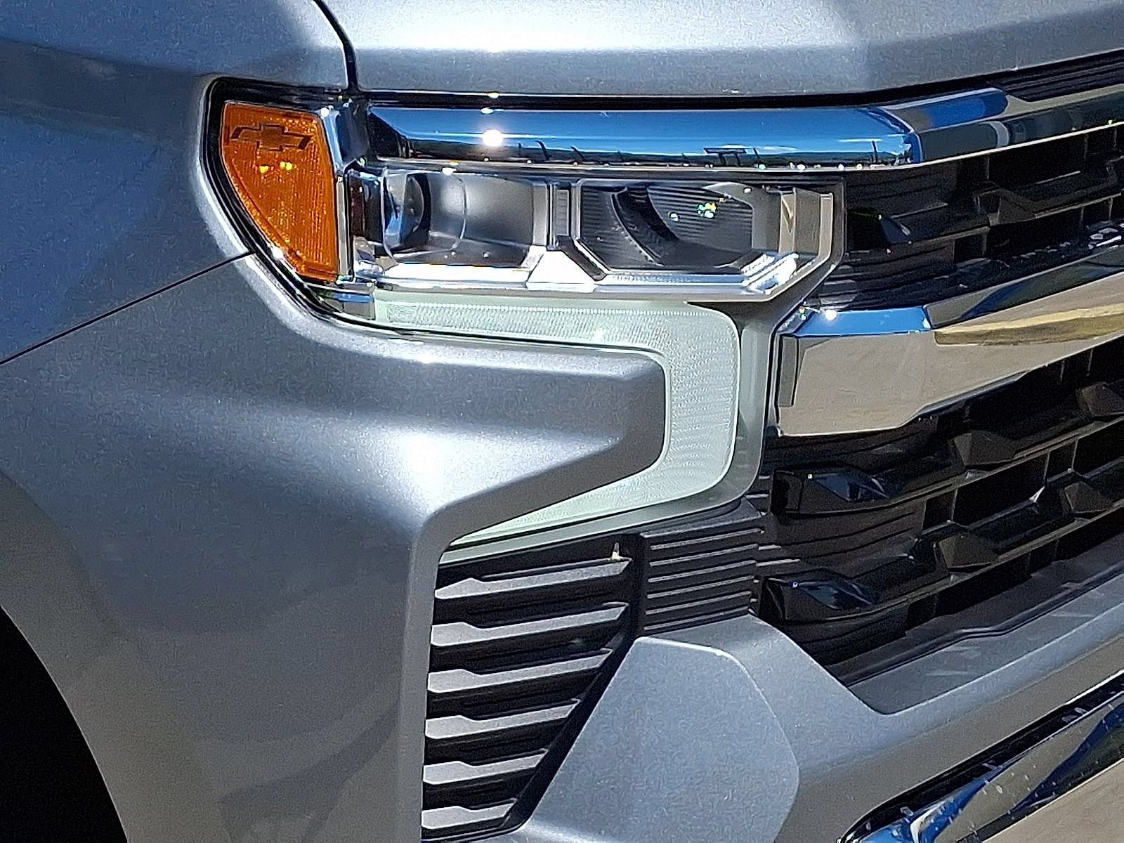 2026 Chevrolet Silverado 1500 LT - Photo 9