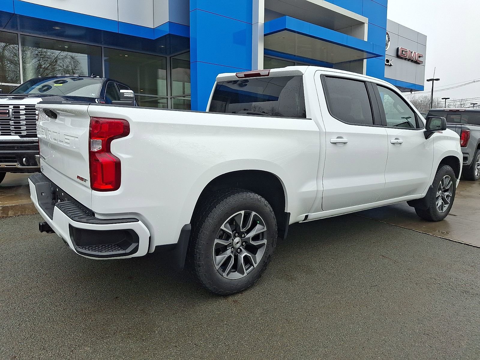 2024 Chevrolet Silverado 1500 RST - Photo 6