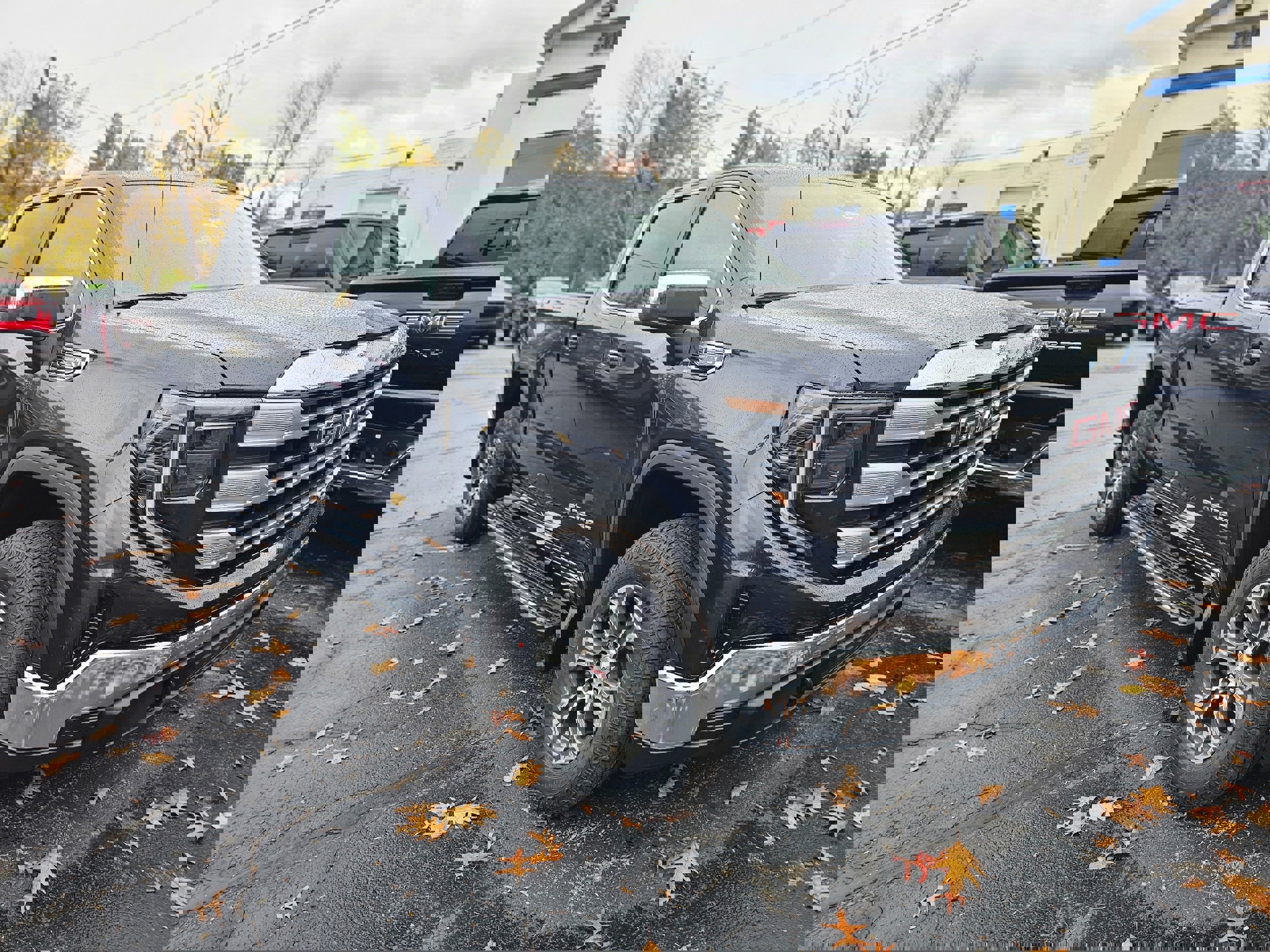 2026 GMC Sierra 1500 SLE's photo