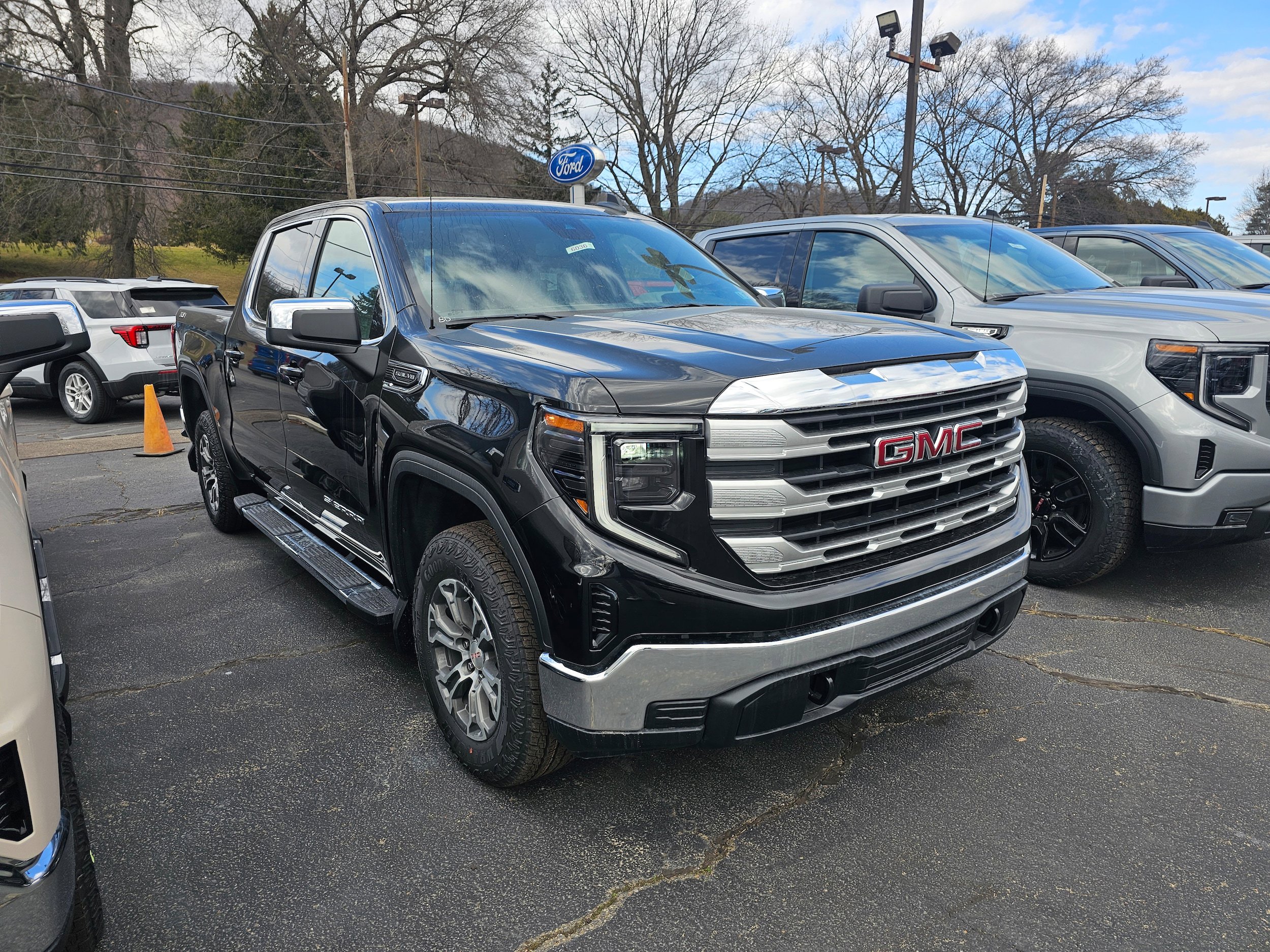 2026 GMC Sierra 1500 SLE - Photo 1