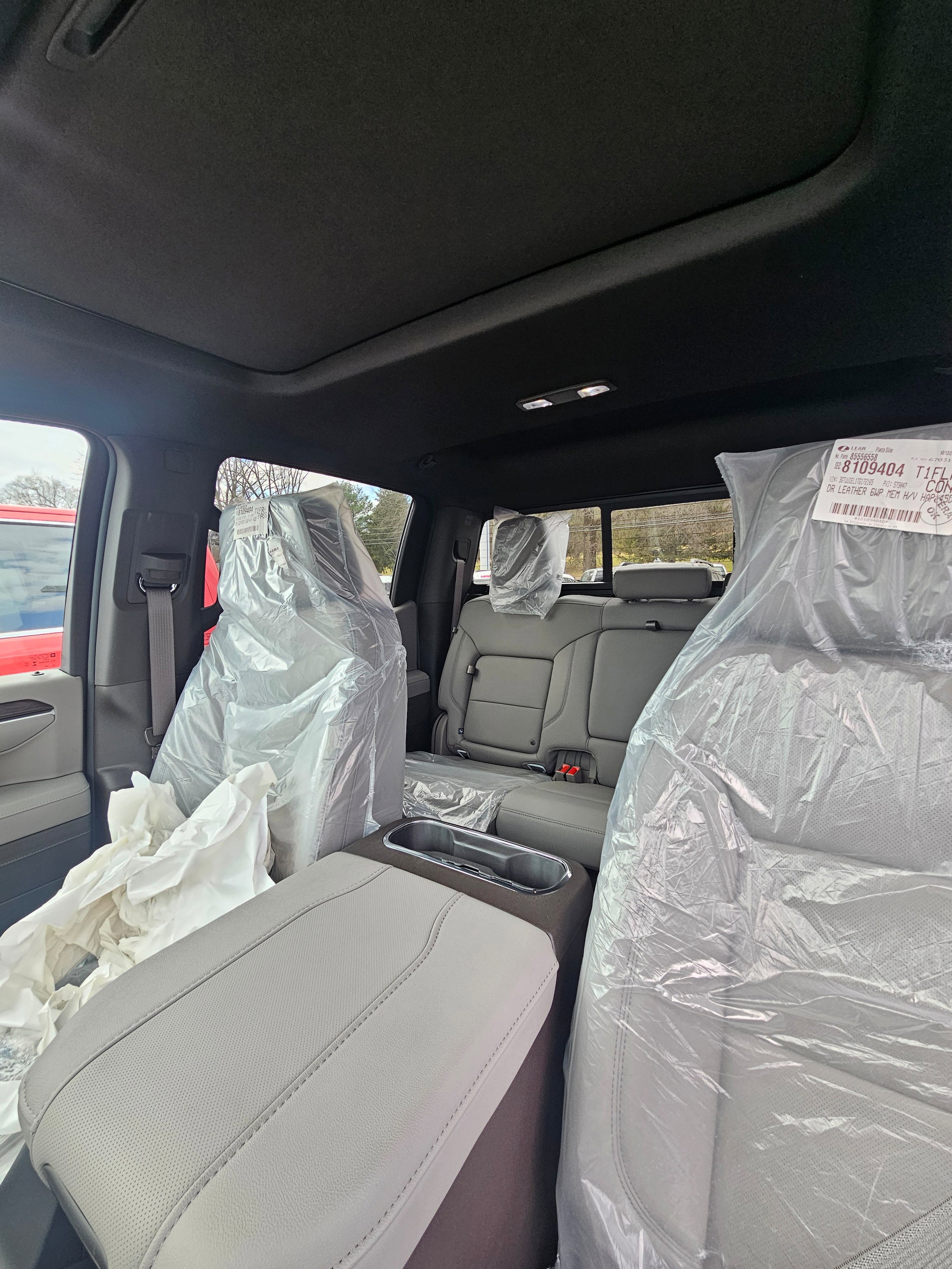 2026 GMC Sierra 1500 SLT - Photo 9
