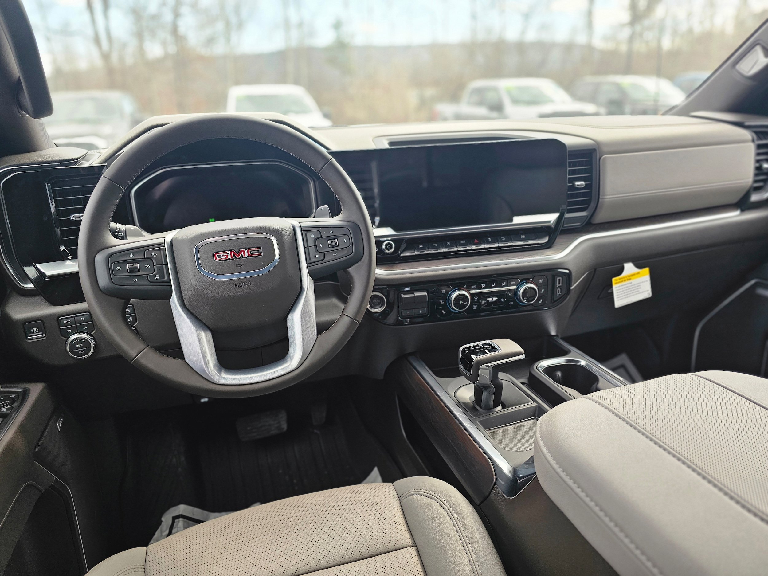 2026 GMC Sierra 1500 SLT - Photo 5